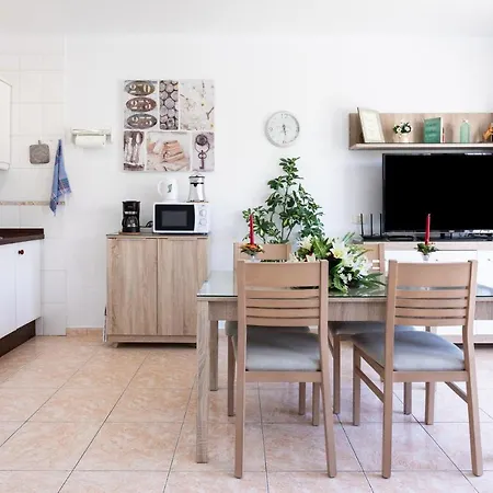 Deluxe 2 Apartment *