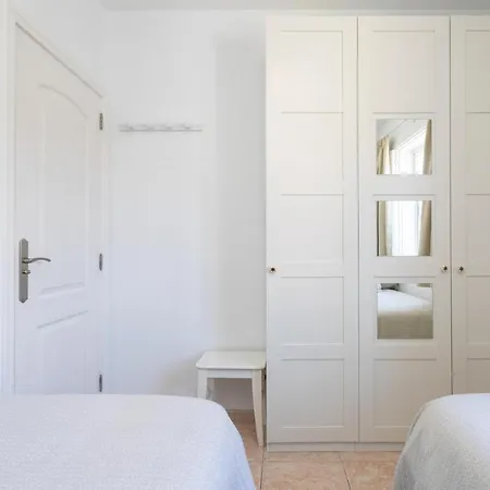 Deluxe 2 לה לגונה